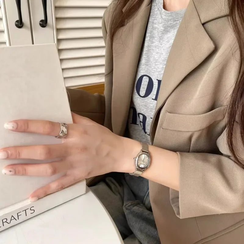 reloj minimalista y elegante
